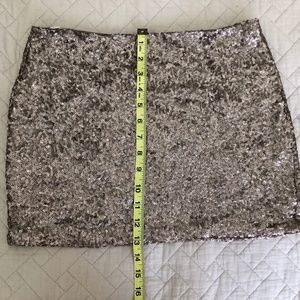 Luxurious Sequined Stretch Mini Skirt....Night Out or Holiday Party!